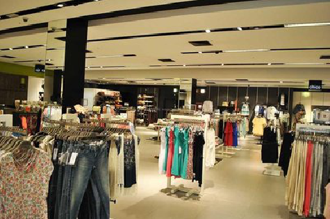 新昌商场里的店面怎么装修？